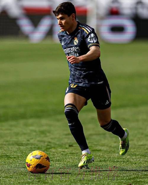 何塞卢:进球就是为了服务球队 巴尔韦德不知疲倦